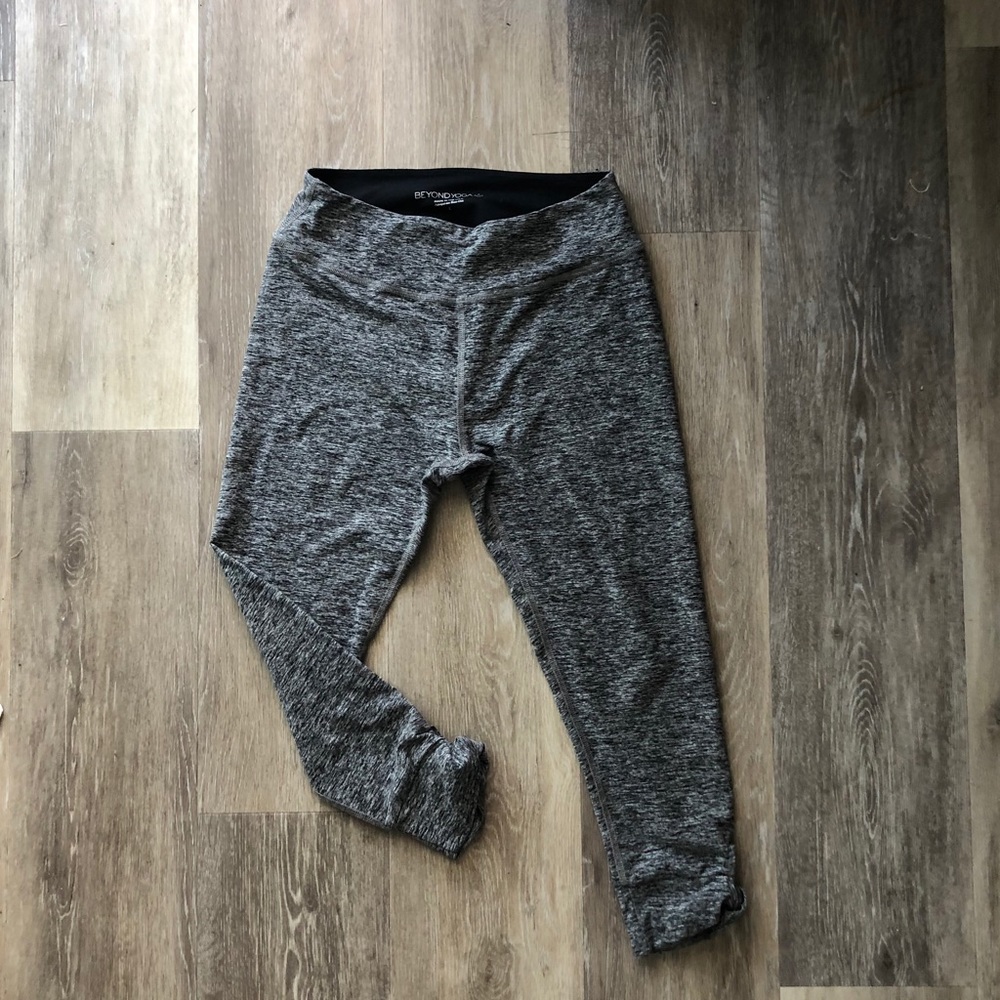 Beyond Yoga Midi Waisted Legging